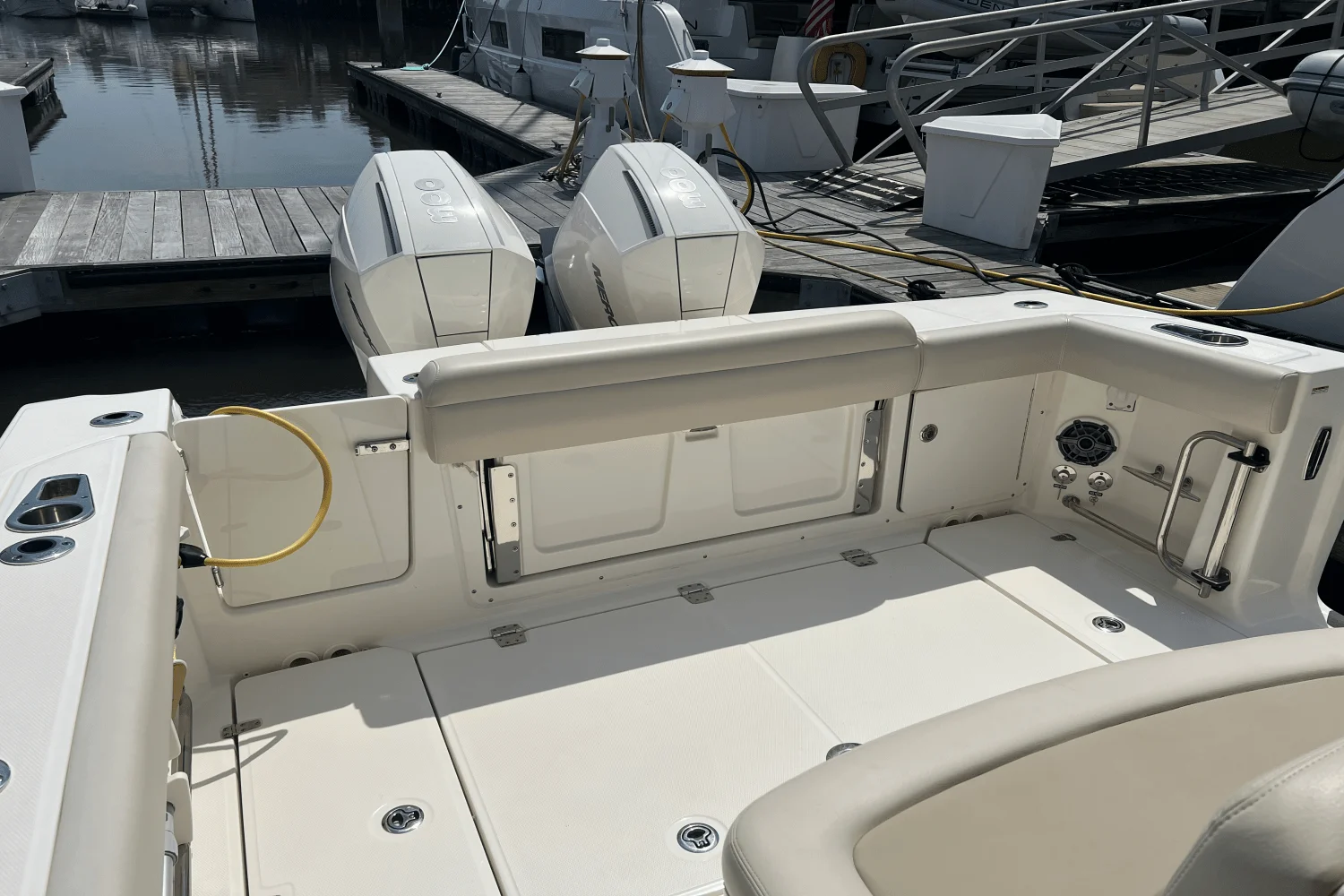 2023 Boston Whaler 330 OUTRAGE Image Thumbnail #29