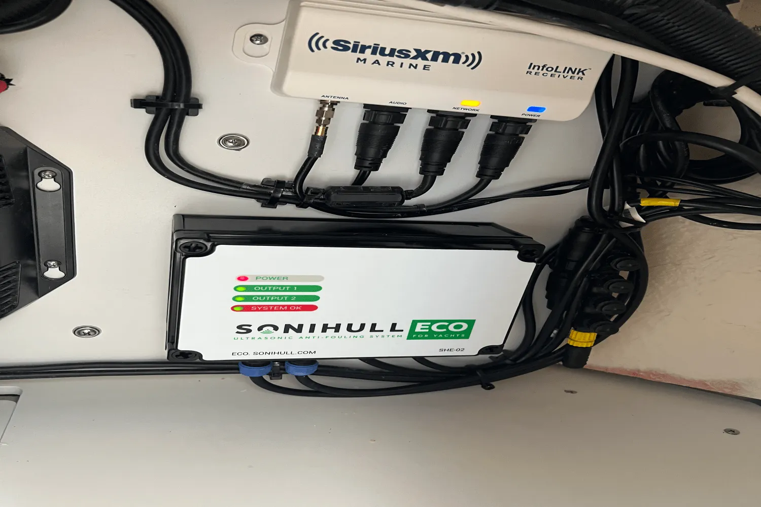 2023 Boston Whaler 330 OUTRAGE Image Thumbnail #27