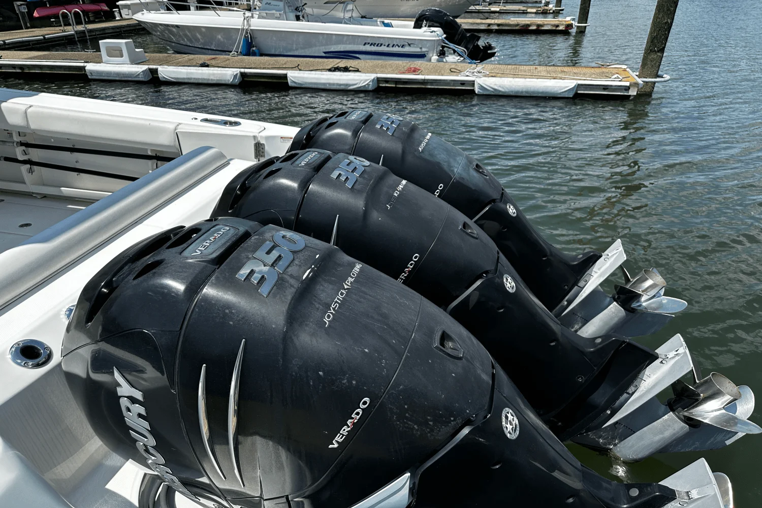 2016 Boston Whaler 370 OUTRAGE Image Thumbnail #9