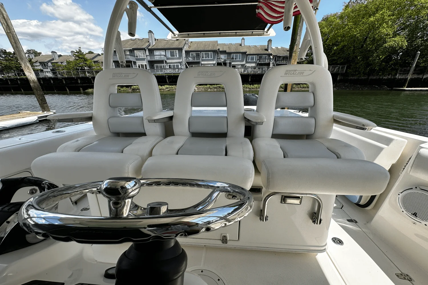 2016 Boston Whaler 370 OUTRAGE Image Thumbnail #21