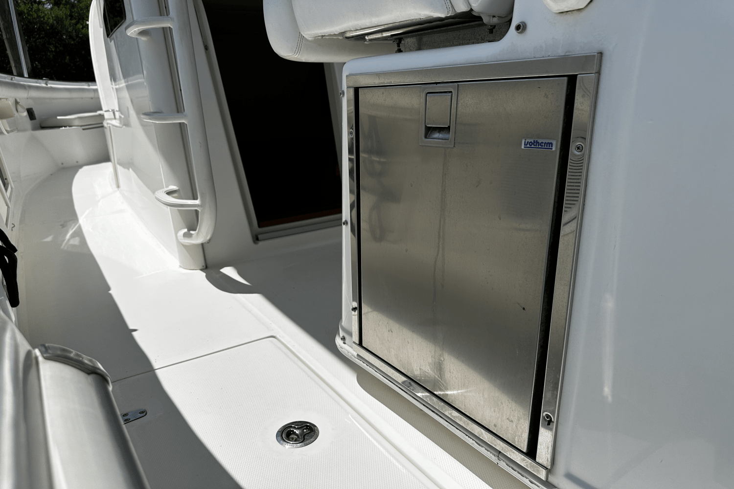 2016 Boston Whaler 370 OUTRAGE Image Thumbnail #19