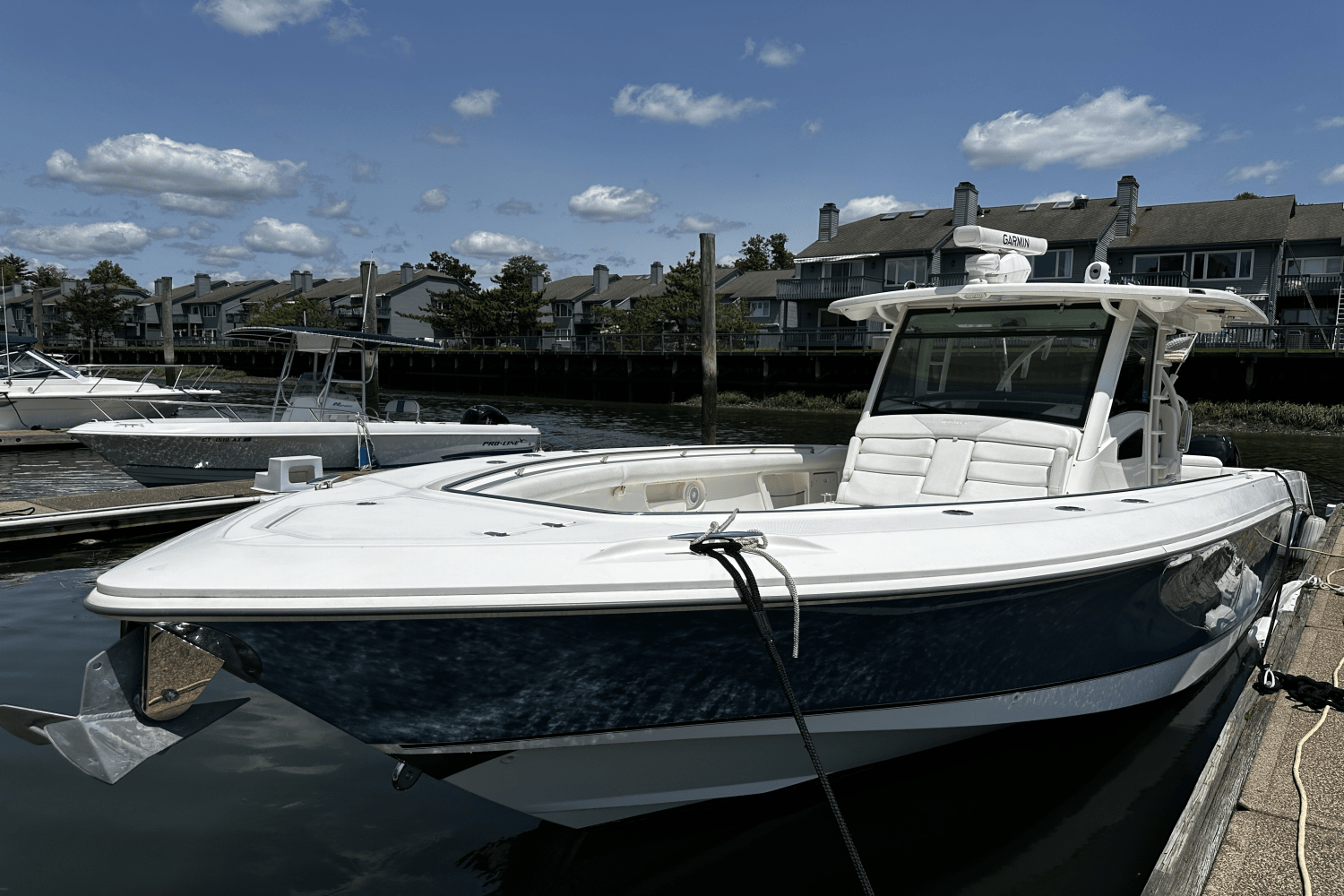 2016 Boston Whaler 370 OUTRAGE Image Thumbnail #2