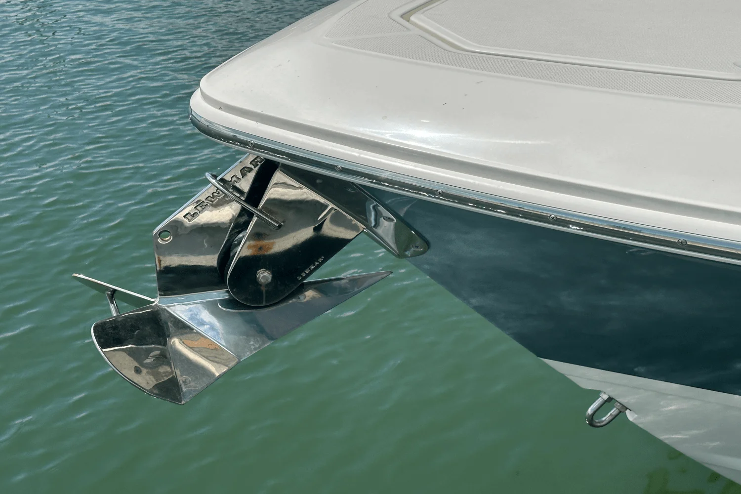2023 Boston Whaler 350 REALM Image Thumbnail #8