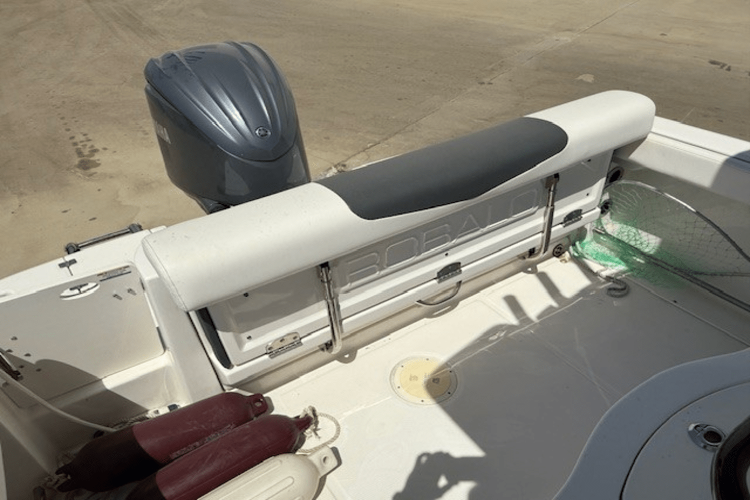 2022 Robalo R222 Image Thumbnail #9