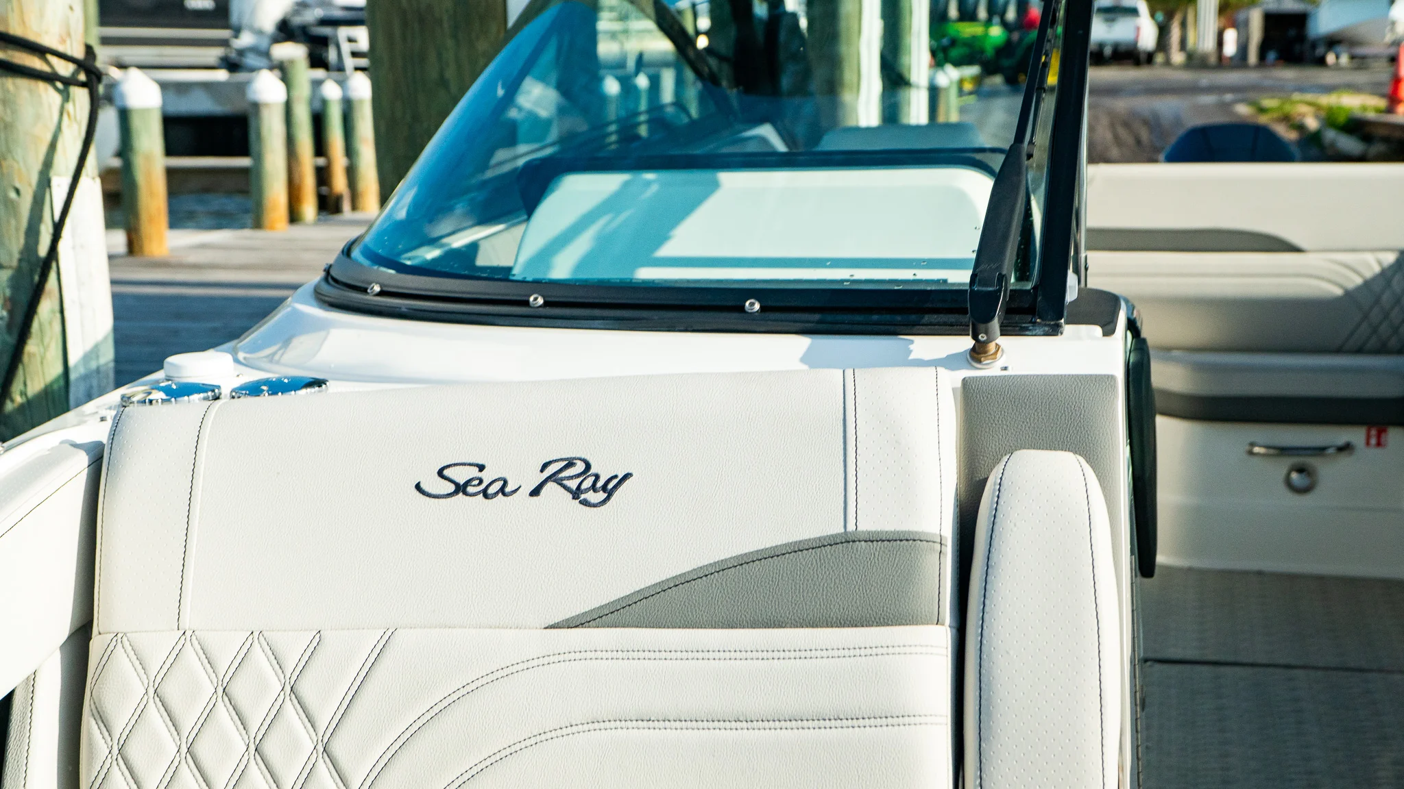 2026 Sea Ray SLX 260 Outboard Image Thumbnail #46
