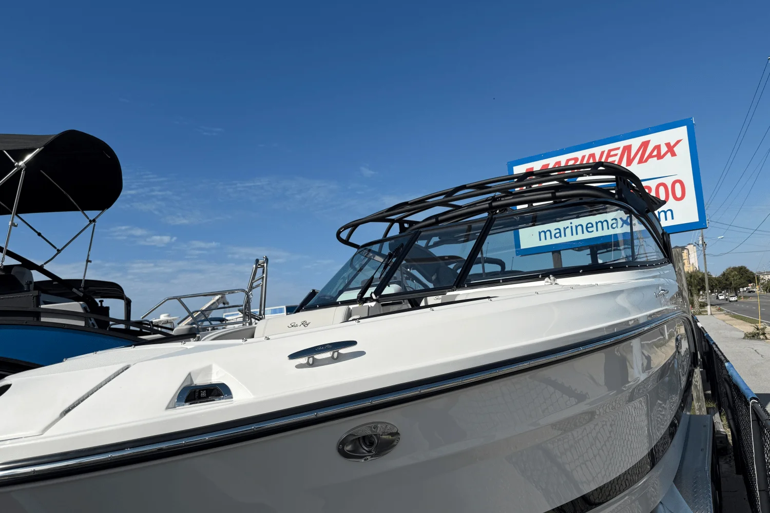 2026 Sea Ray SLX 260 Outboard Image Thumbnail #34