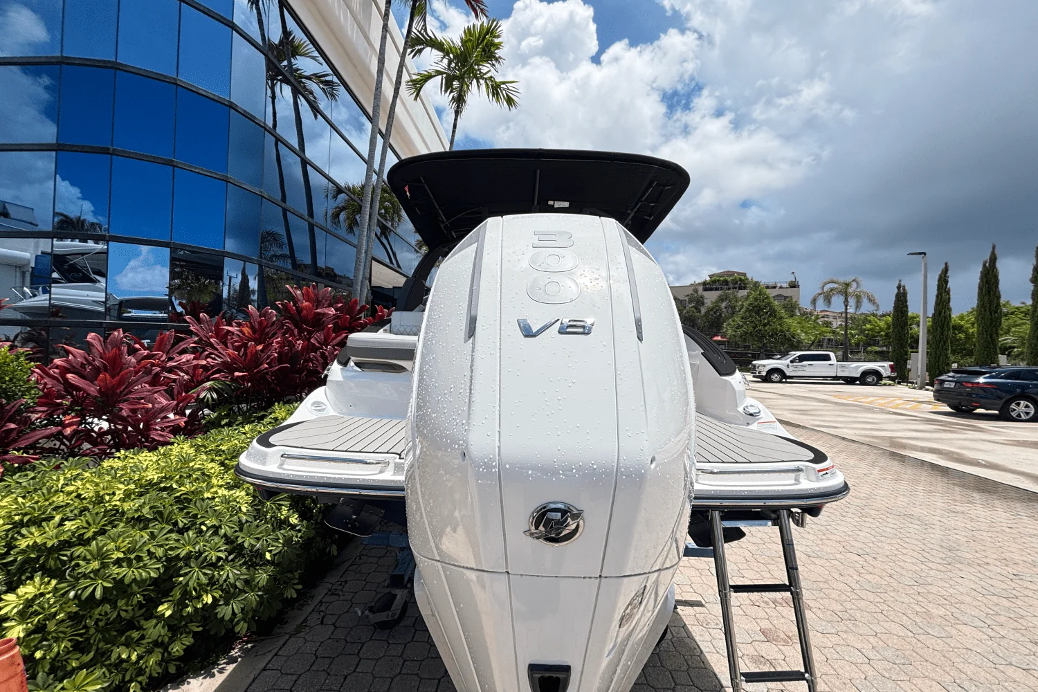 2025 Sea Ray SLX 260 Outboard Image Thumbnail #4