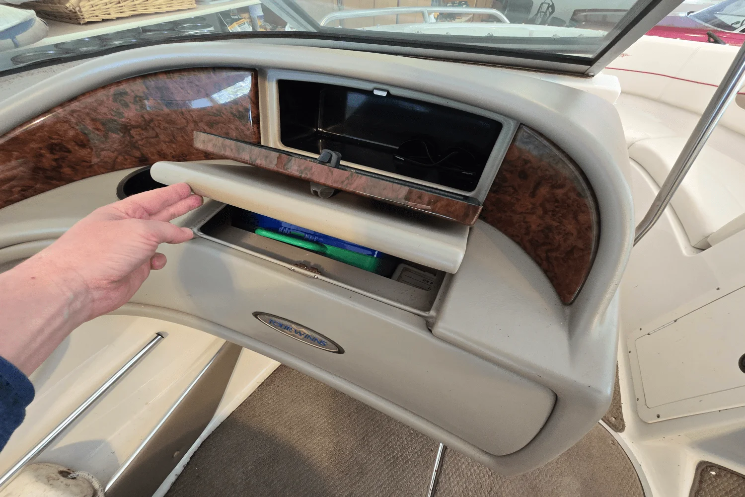 2002 Four Winns 210H Image Thumbnail #6