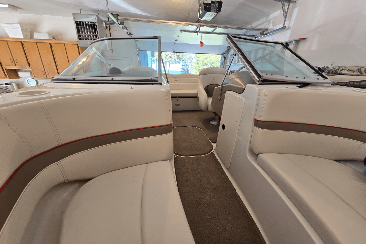 2002 Four Winns 210H Image Thumbnail #10