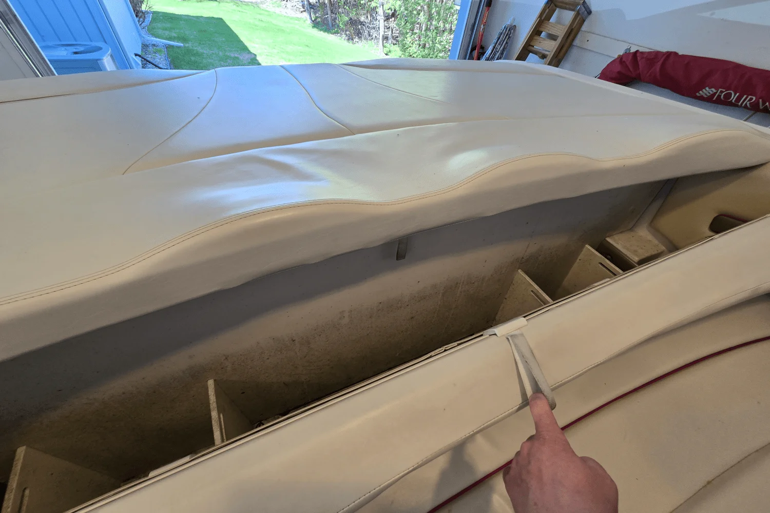 2002 Four Winns 210H Image Thumbnail #11