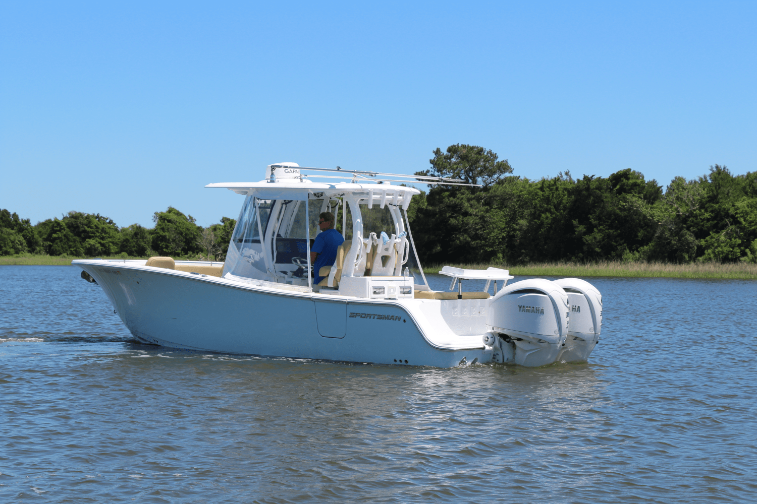 2024 Sportsman 282 OPEN Image Thumbnail #4