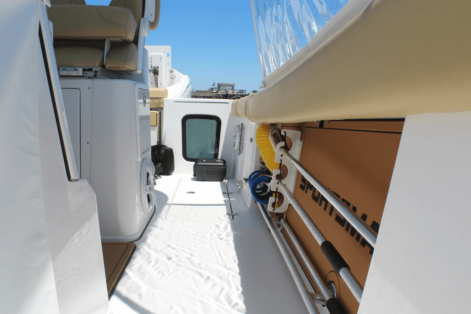 2024 Sportsman 282 OPEN Image Thumbnail #40