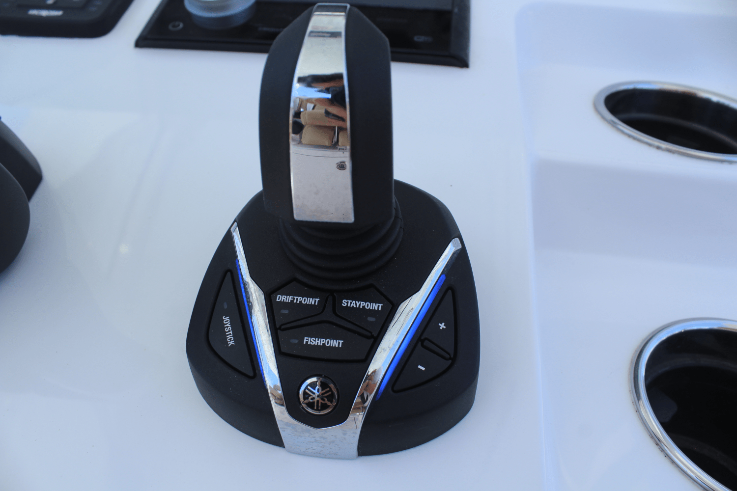 2024 Sportsman 282 OPEN Image Thumbnail #22