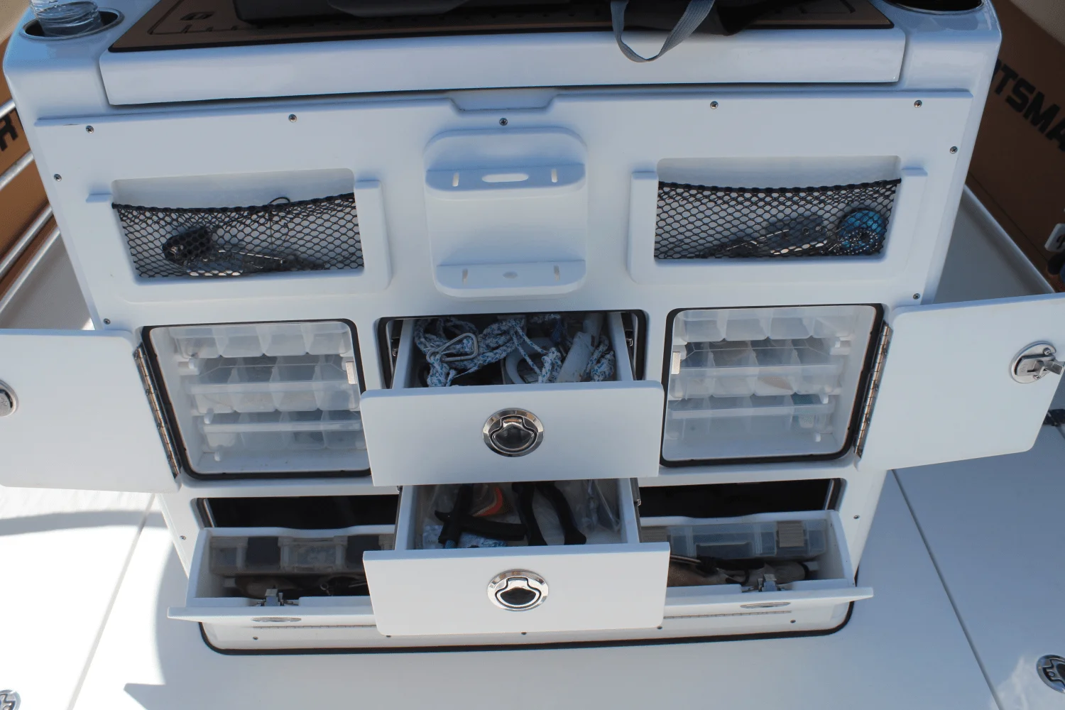 2024 Sportsman 282 OPEN Image Thumbnail #27