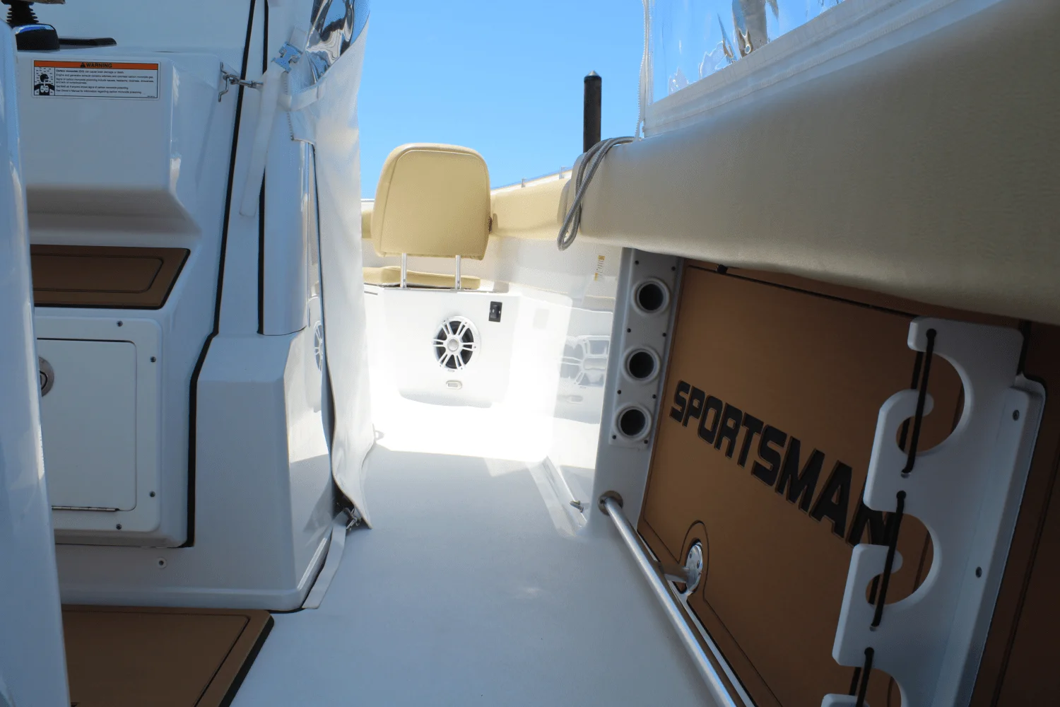 2024 Sportsman 282 OPEN Image Thumbnail #29