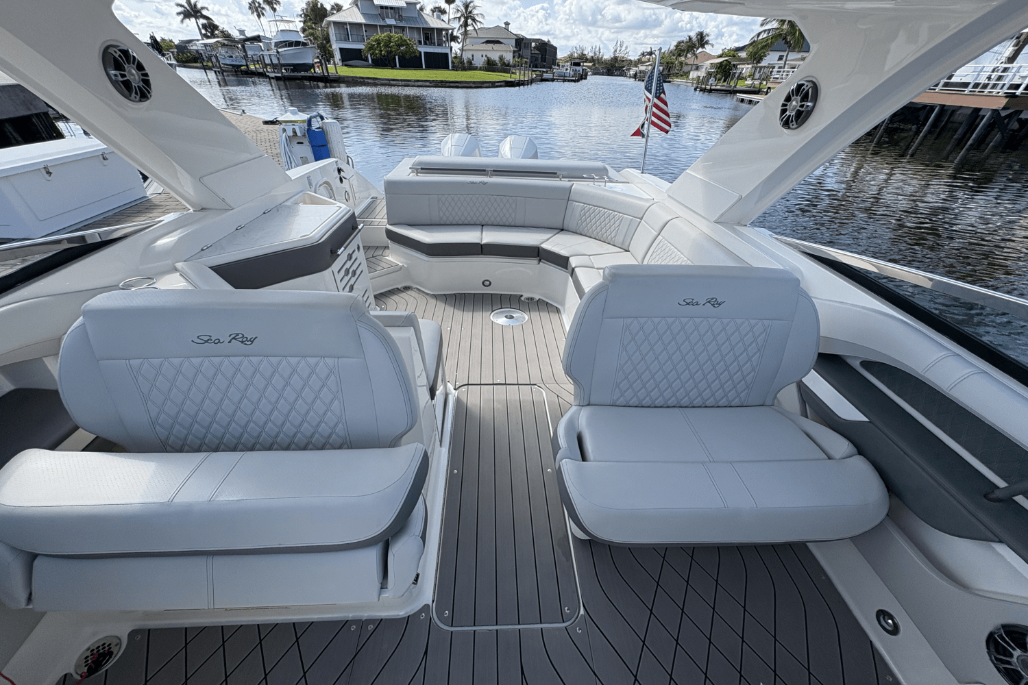 2022 Sea Ray 310 SLX-OB Image Thumbnail #21