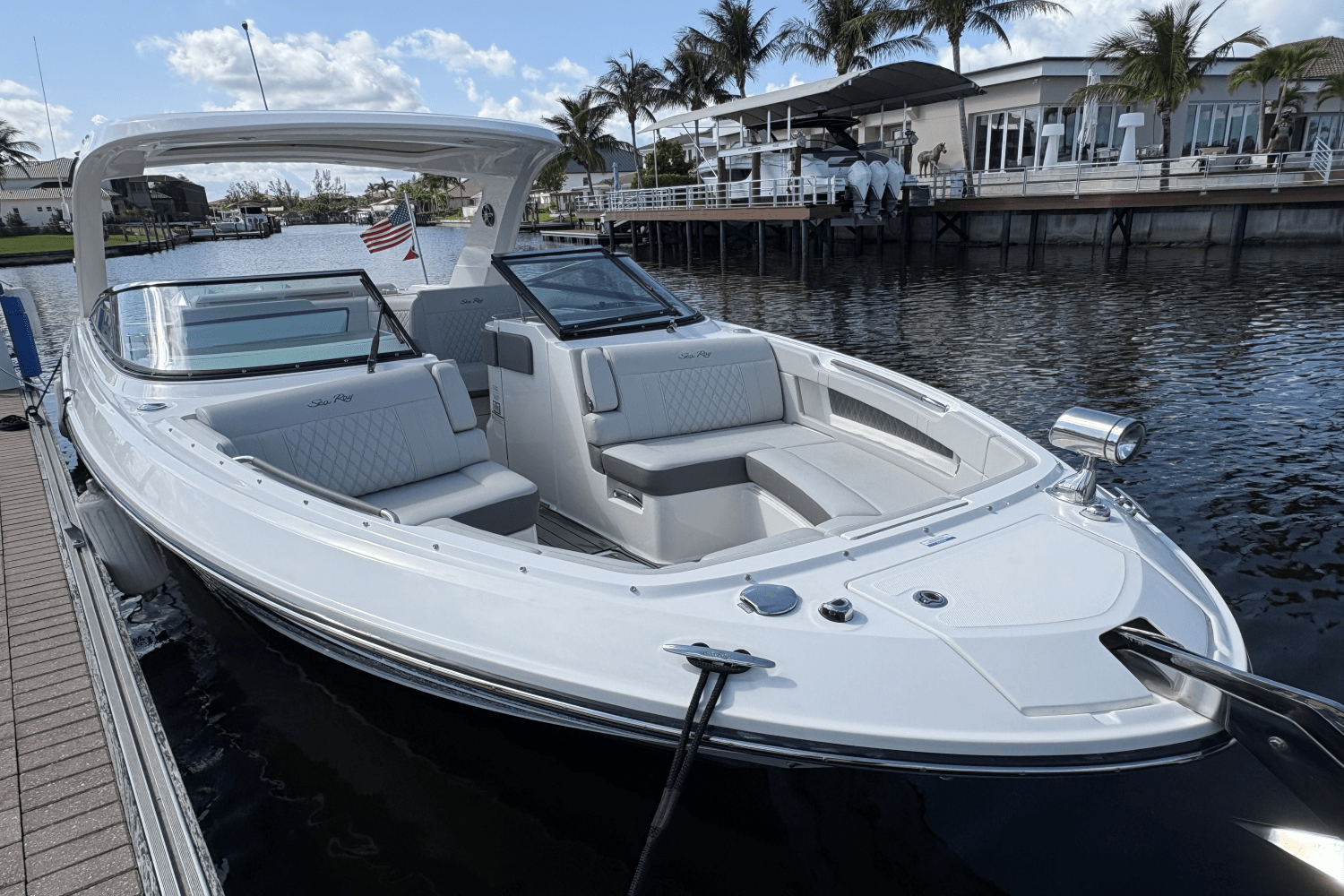 2022 Sea Ray 310 SLX-OB Image Thumbnail #33