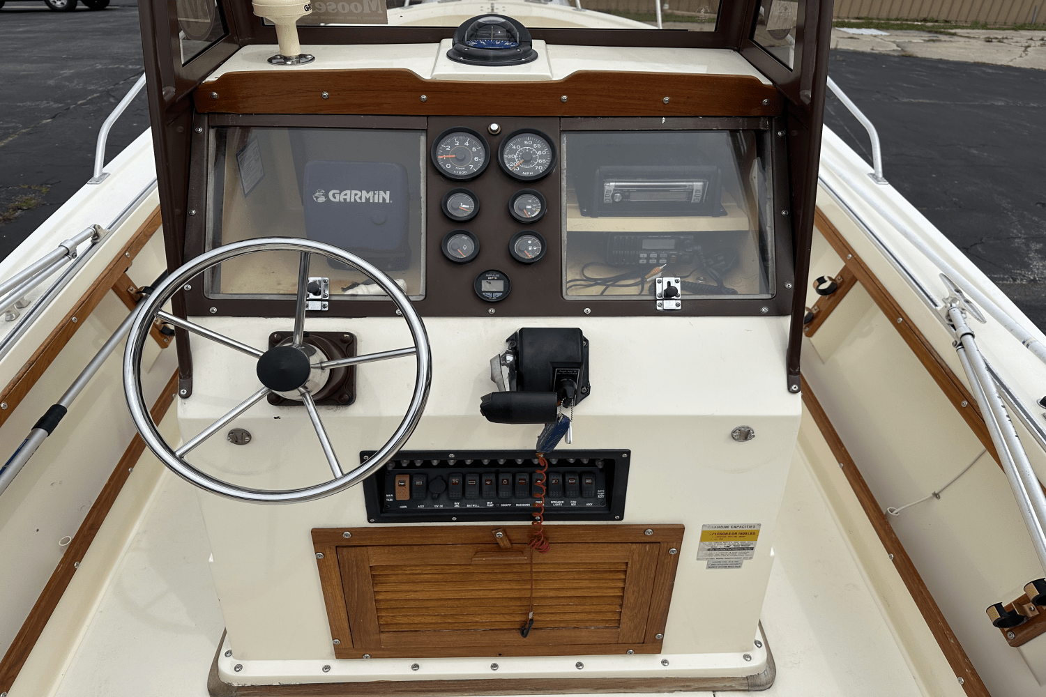 1989 Mako 231 Image Thumbnail #15