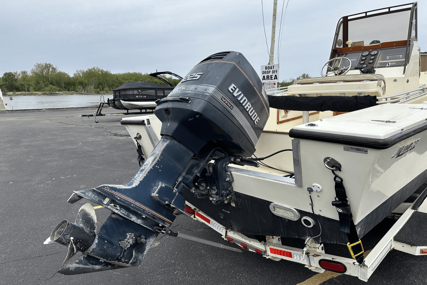 1989 Mako 231 Image Thumbnail #20