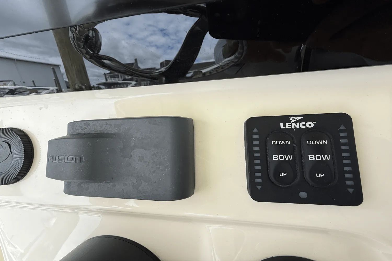 2023 Scout 305 LXF Image Thumbnail #12