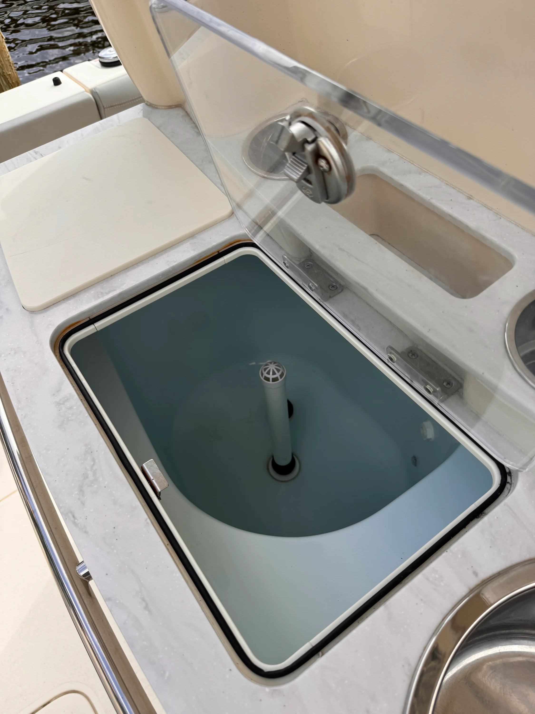 2023 Scout 305 LXF Image Thumbnail #12