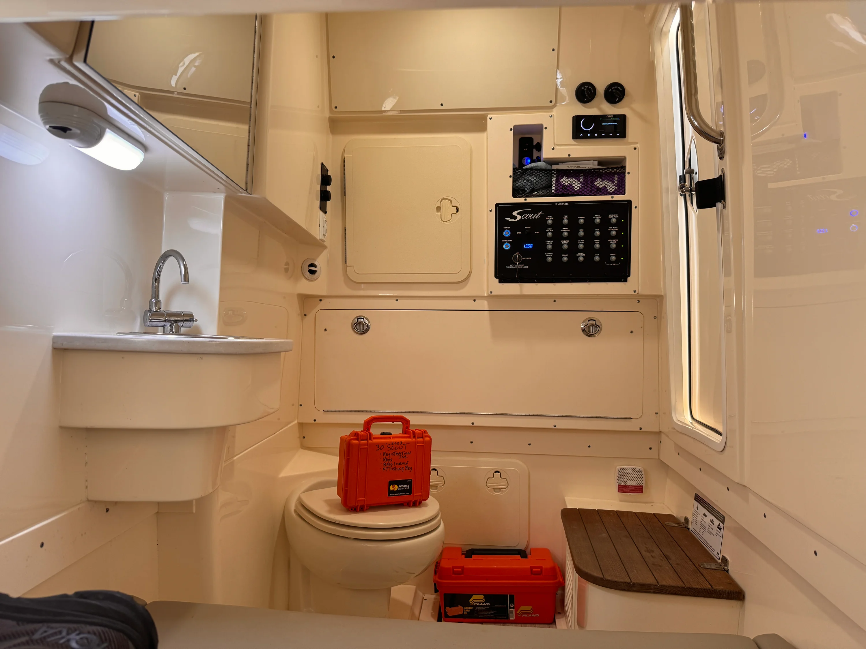 2023 Scout 305 LXF Image Thumbnail #15