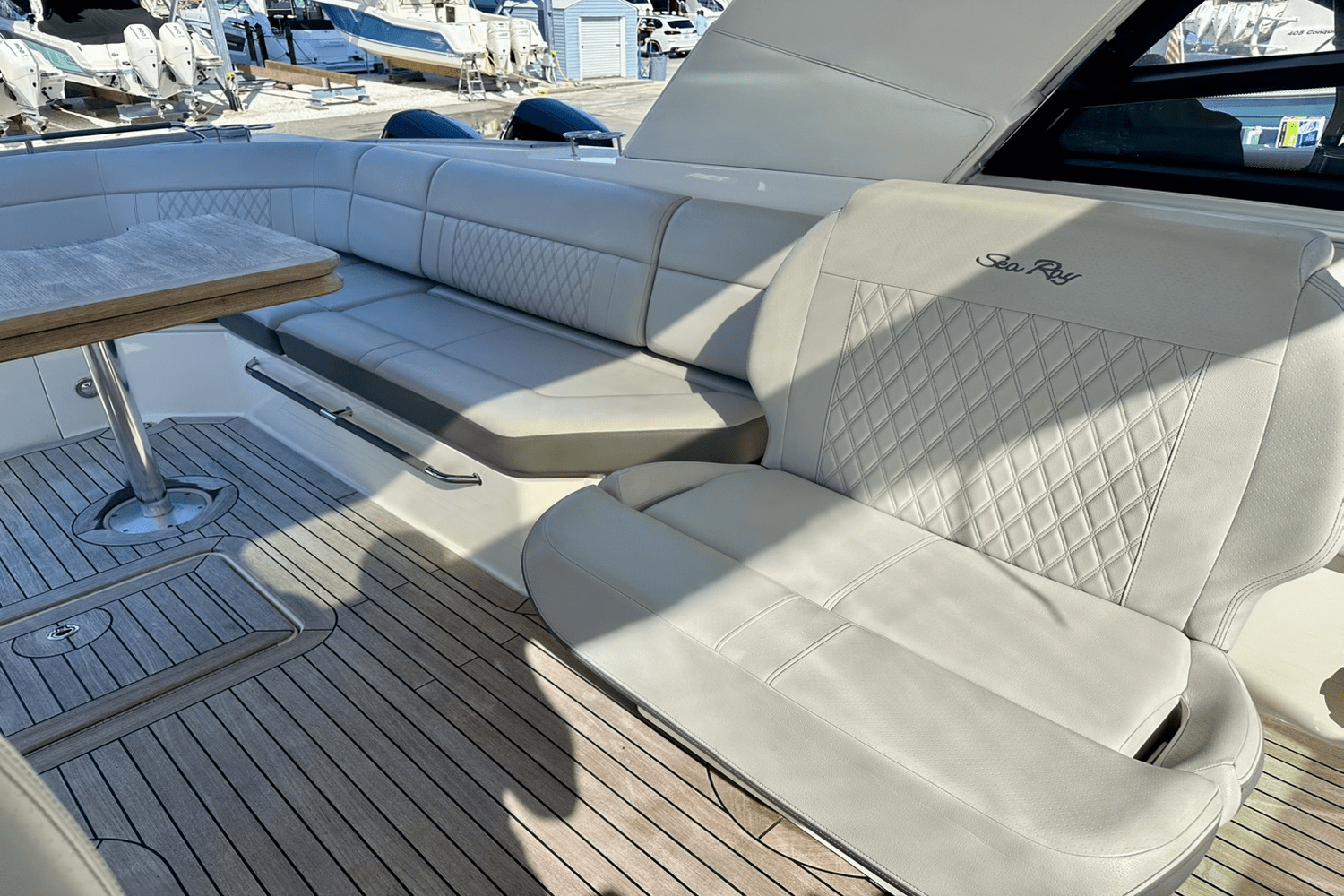 2020 Sea Ray SLX 400 OB Image Thumbnail #5