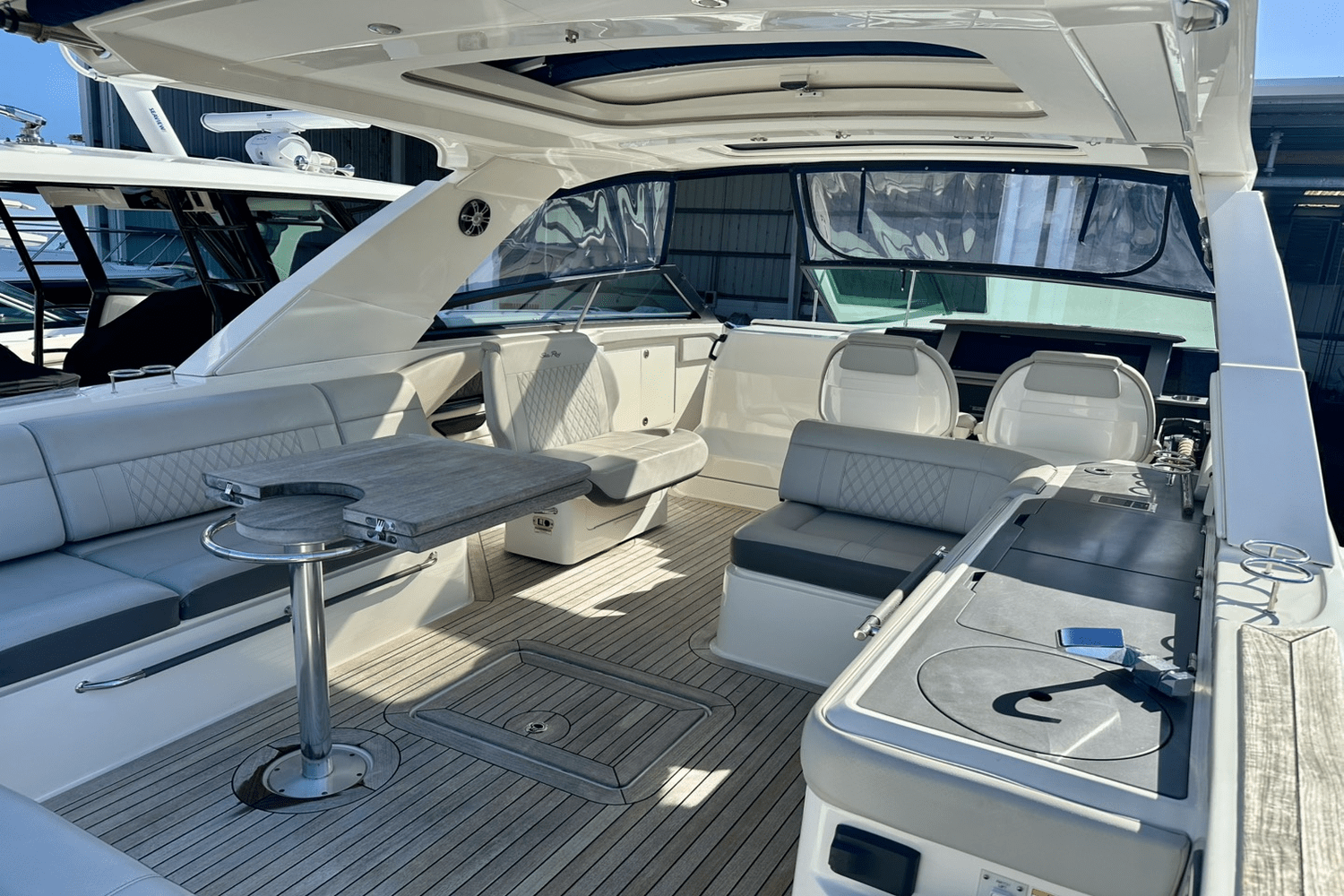 2020 Sea Ray SLX 400 OB Image Thumbnail #2