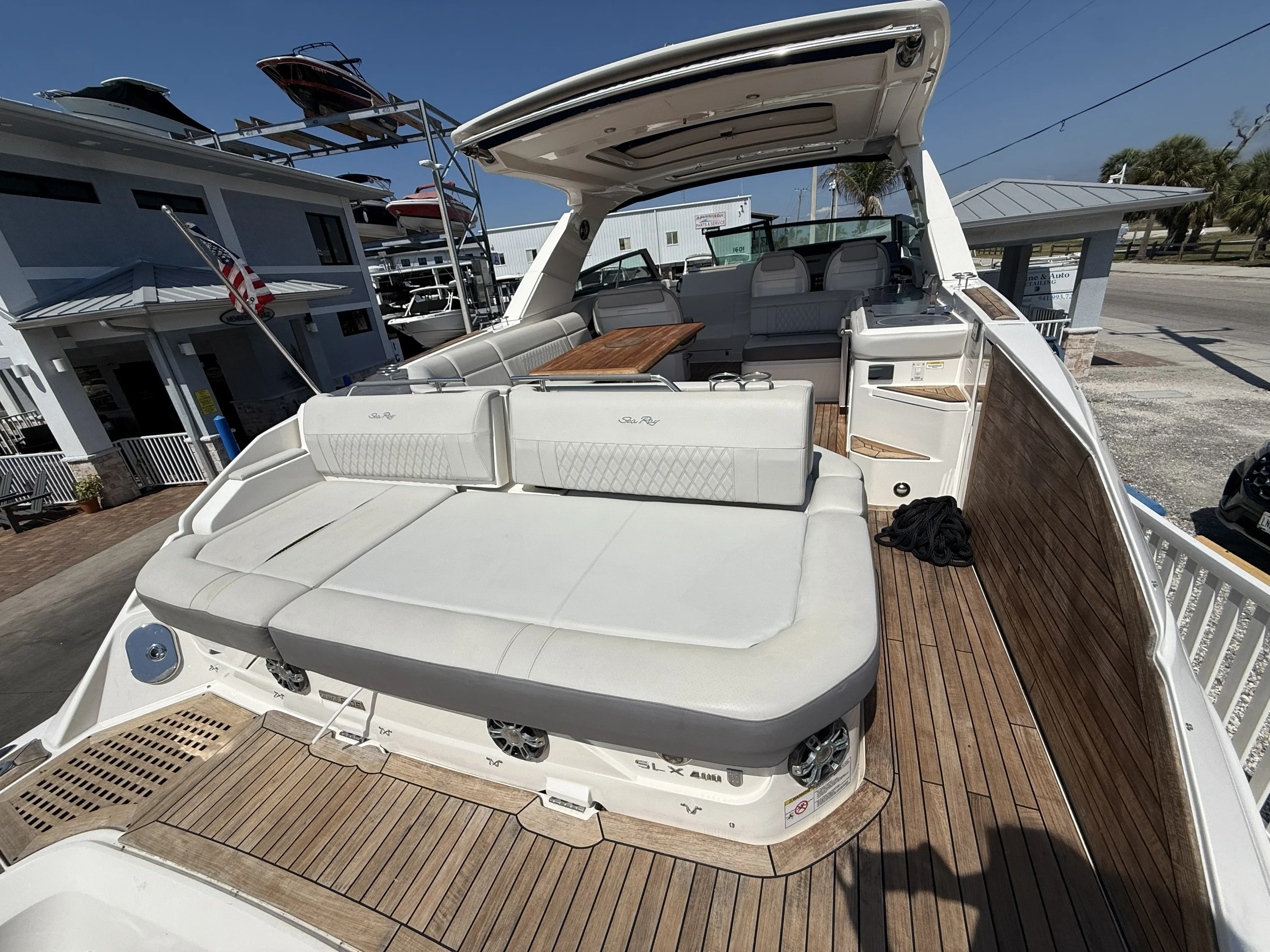 2020 Sea Ray SLX 400 OB Image Thumbnail #21