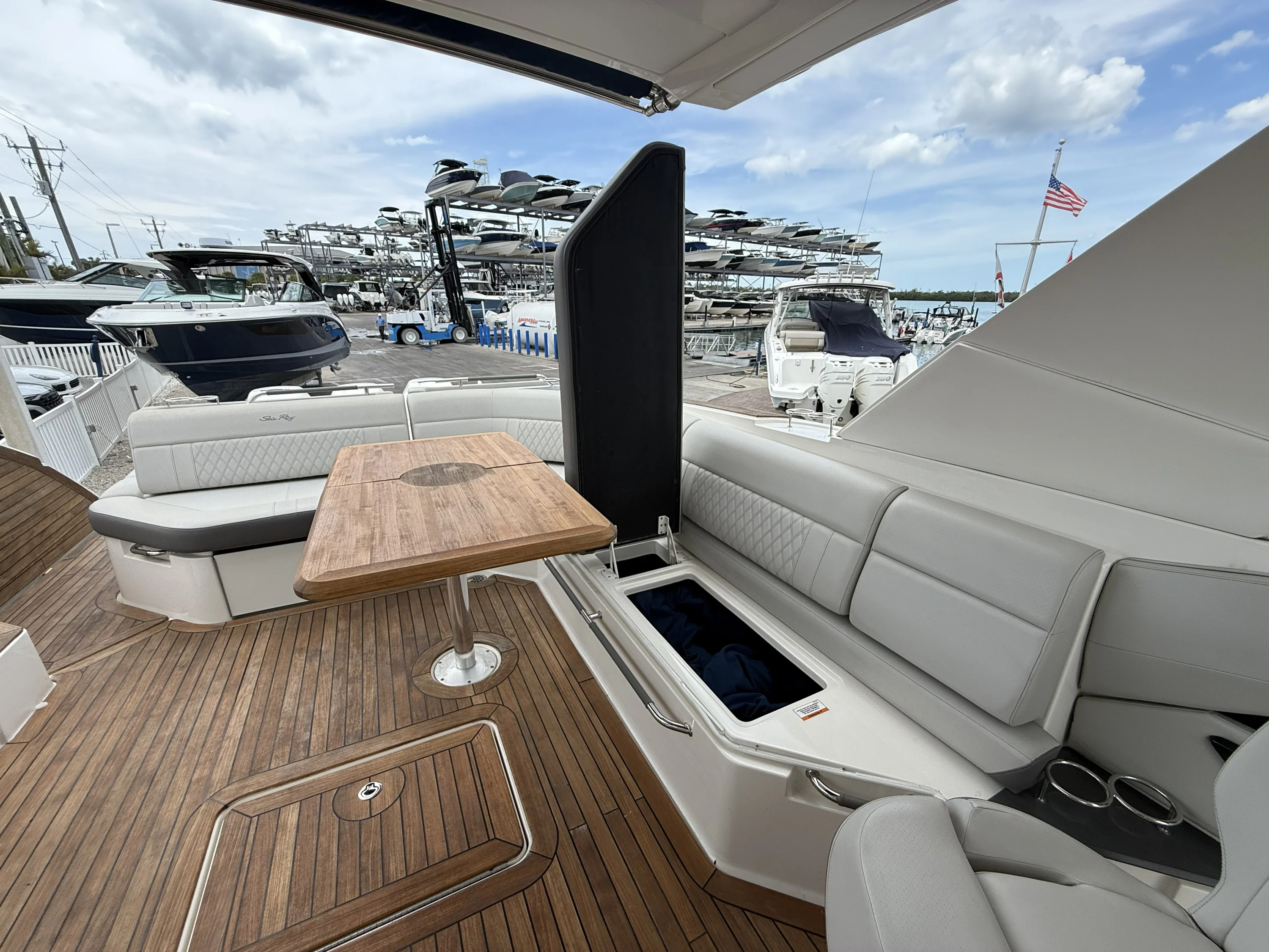 2020 Sea Ray SLX 400 OB Image Thumbnail #14