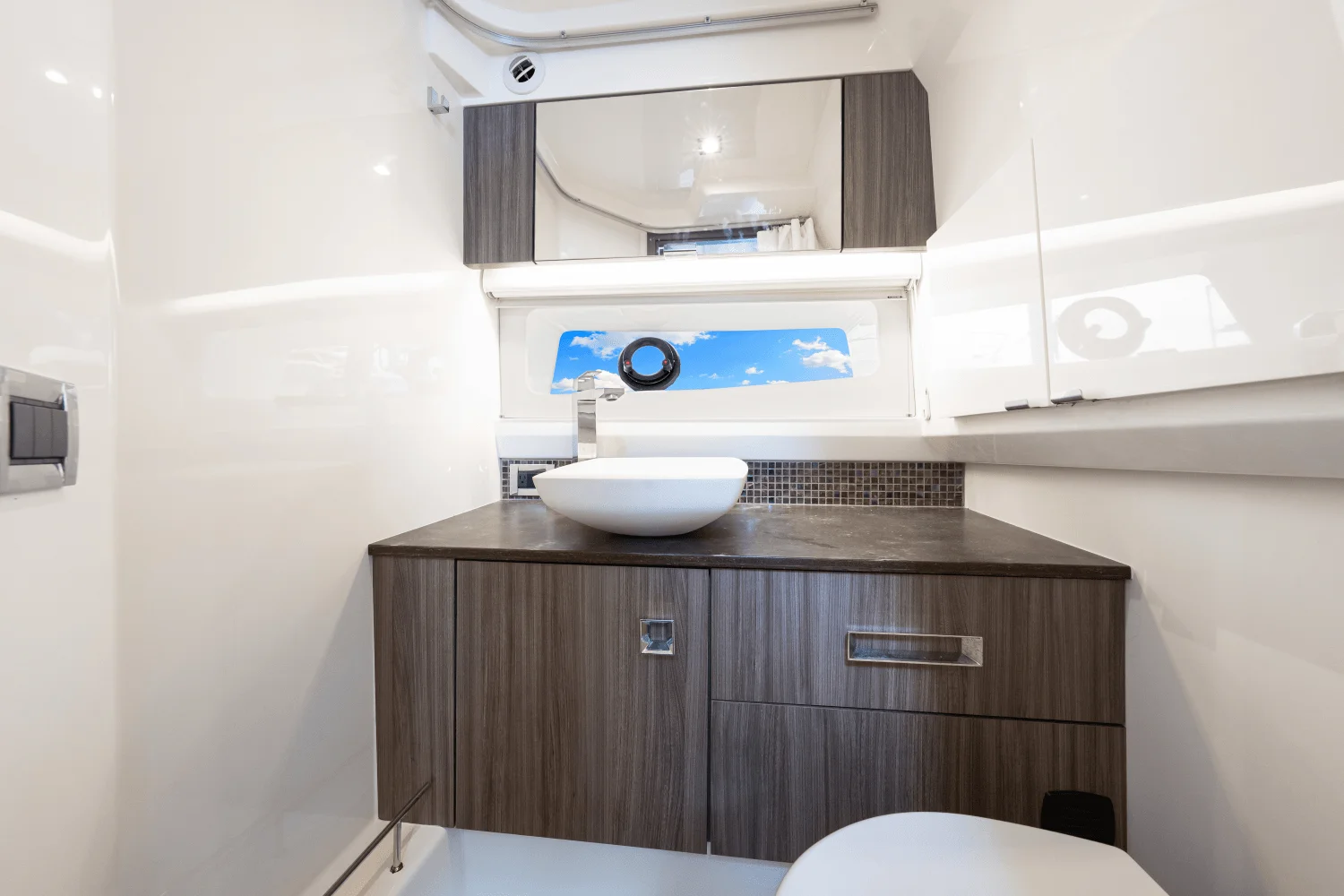 2020 Sea Ray SLX 400 OB Image Thumbnail #48