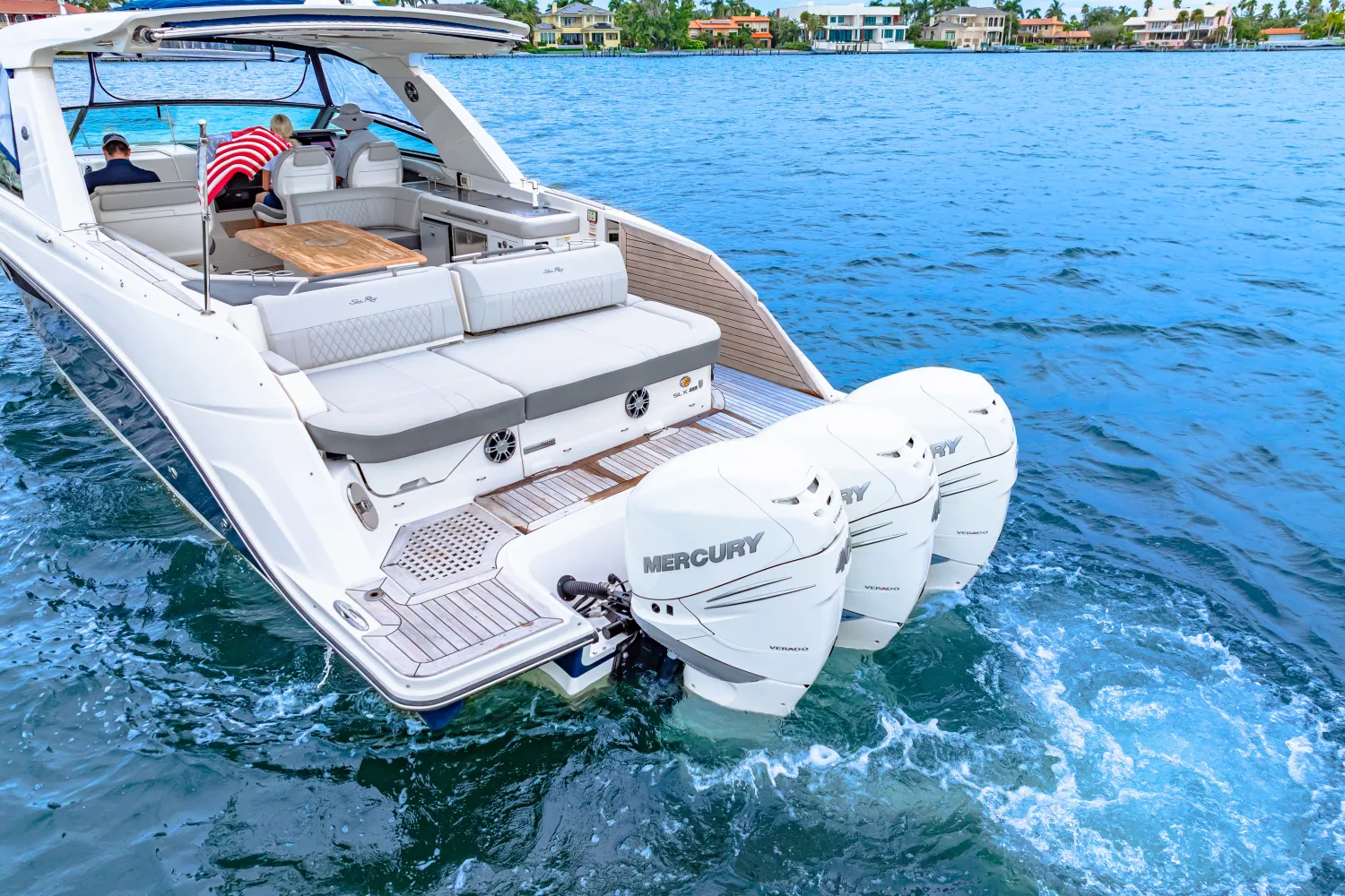 2020 Sea Ray SLX 400 OB Image Thumbnail #2