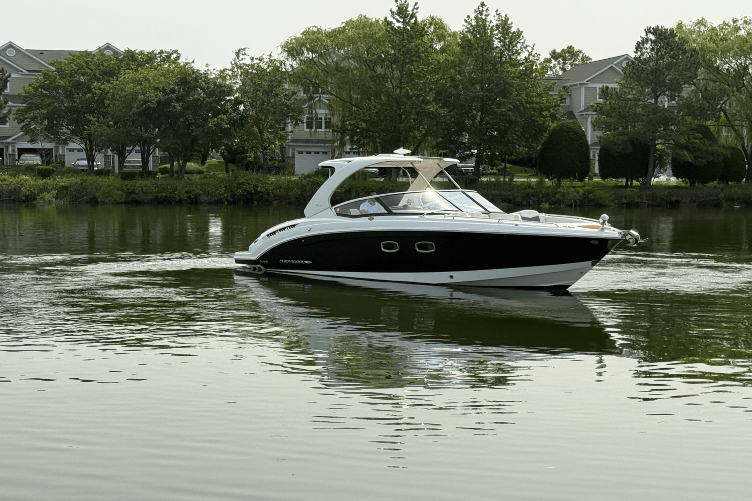 2015 Chaparral 327 SSX Image Thumbnail #0