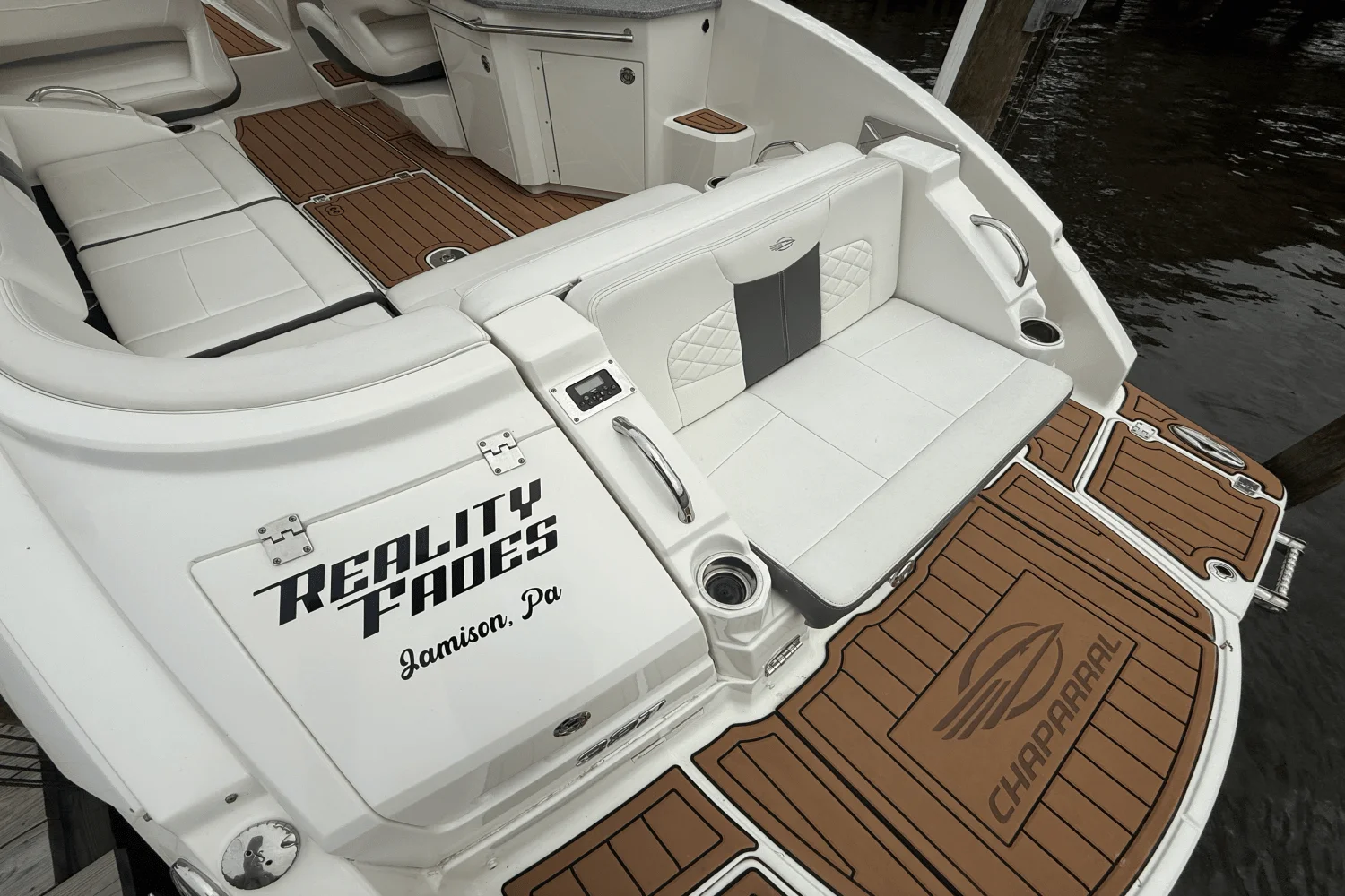 2015 Chaparral 327 SSX Image Thumbnail #8