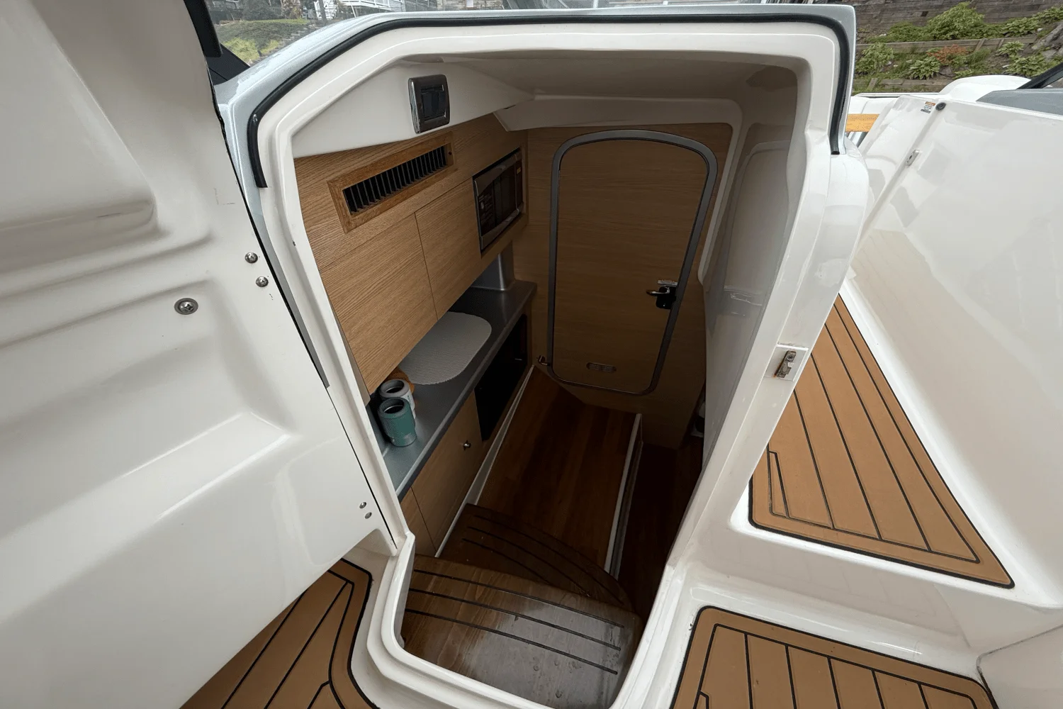 2015 Chaparral 327 SSX Image Thumbnail #20