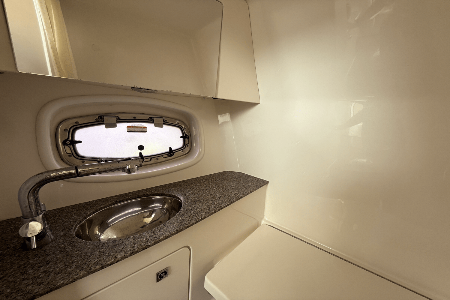 2015 Chaparral 327 SSX Image Thumbnail #24