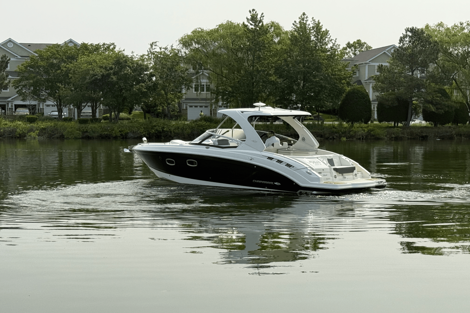 2015 Chaparral 327 SSX Image Thumbnail #4