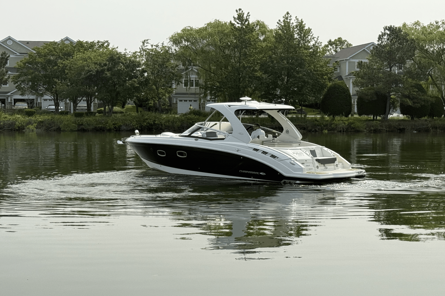 2015 Chaparral 327 SSX Image Thumbnail #3