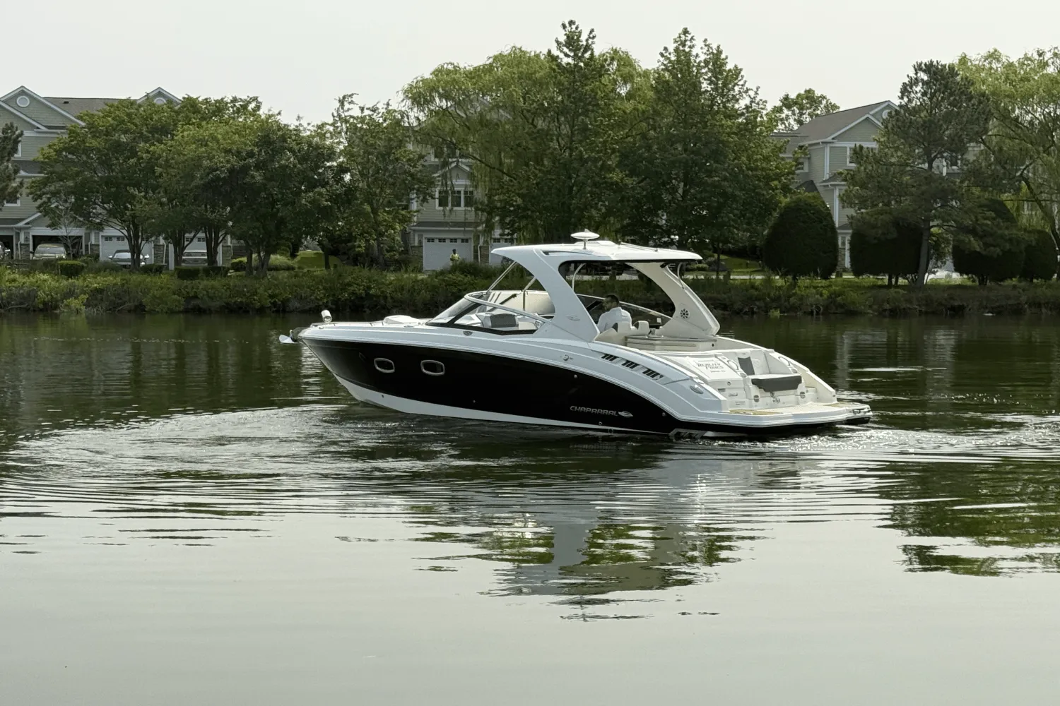 2015 Chaparral 327 SSX Image Thumbnail #4