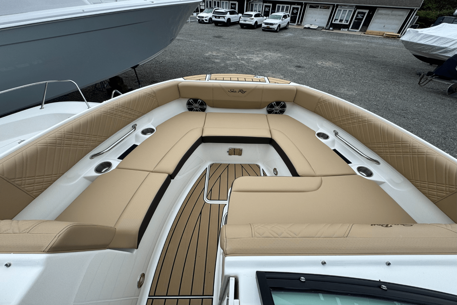 2025 Sea Ray SDX 250 Outboard Image Thumbnail #51
