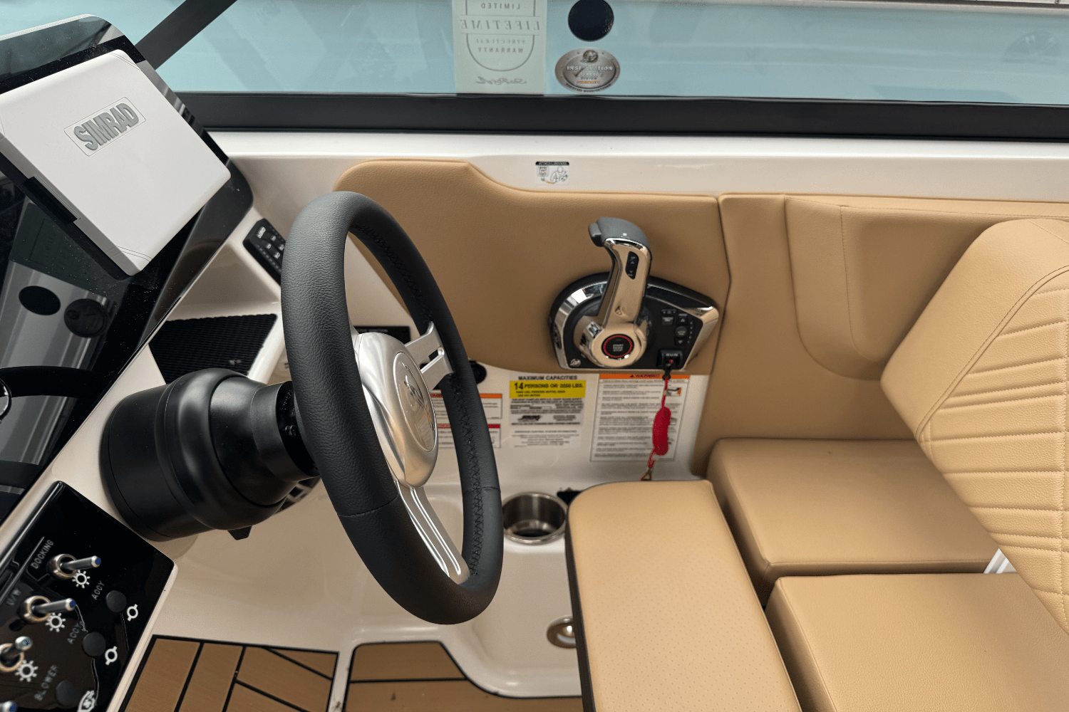 2025 Sea Ray SDX 250 Outboard Image Thumbnail #40