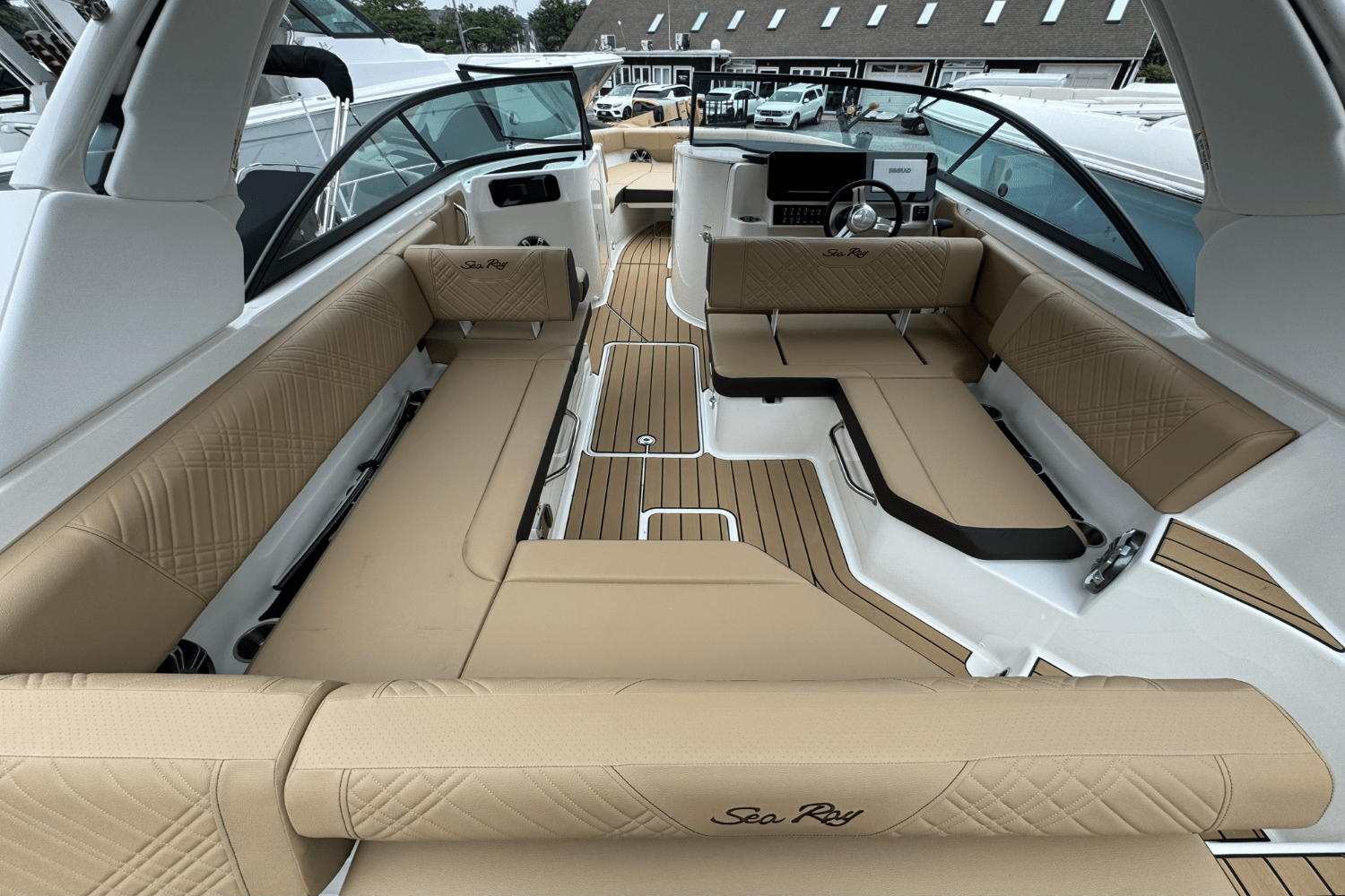 2025 Sea Ray SDX 250 Outboard Image Thumbnail #22