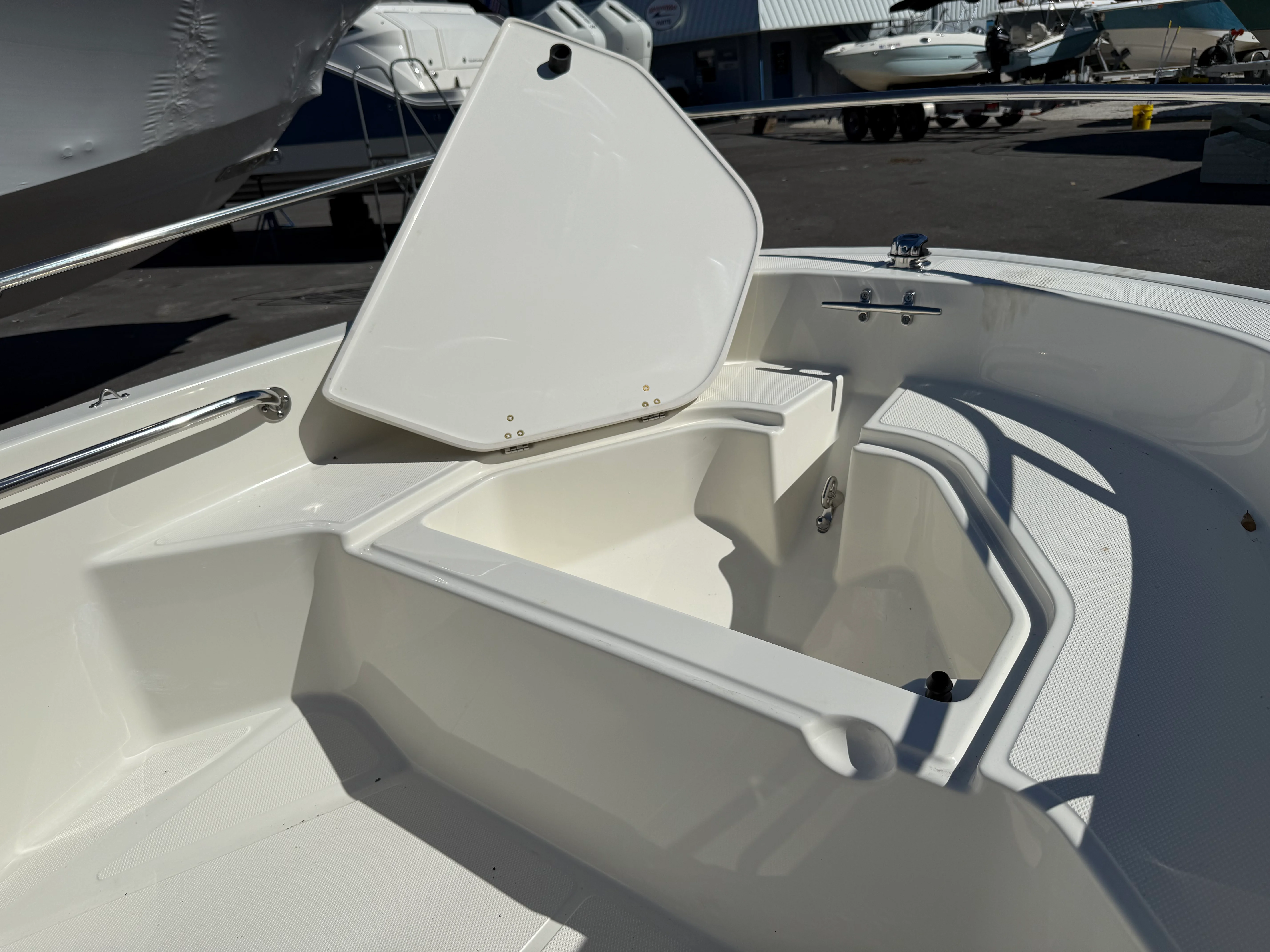 2024 Boston Whaler 130 Super Sport Image Thumbnail #14