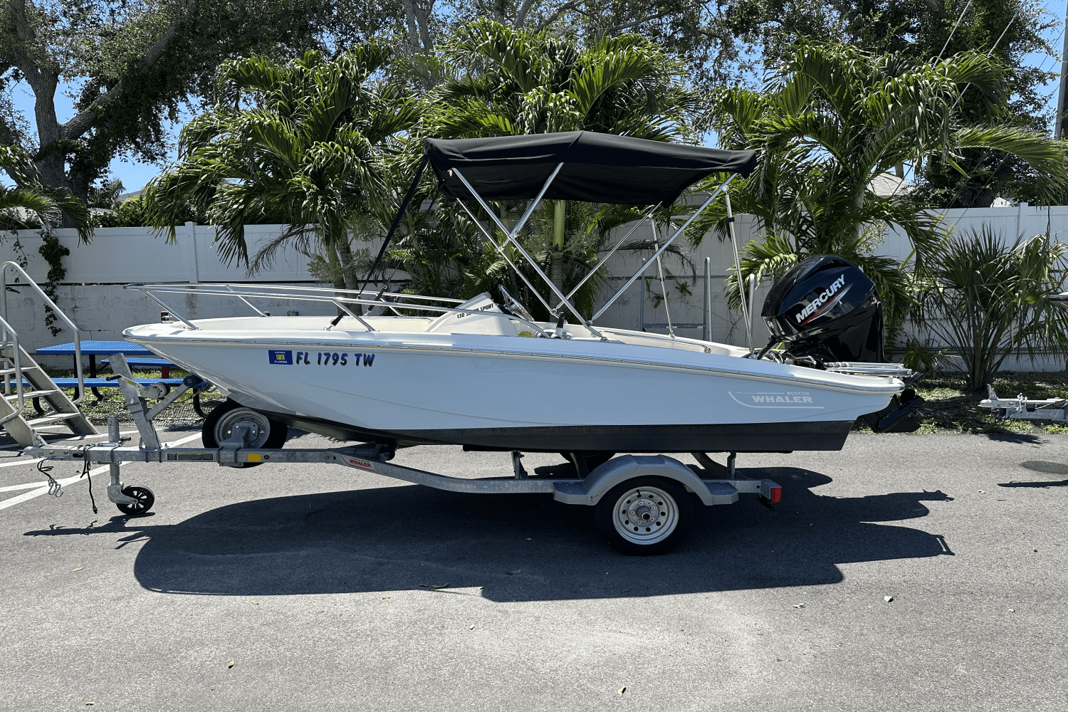 2024 Boston Whaler 130 Super Sport Image Thumbnail #1
