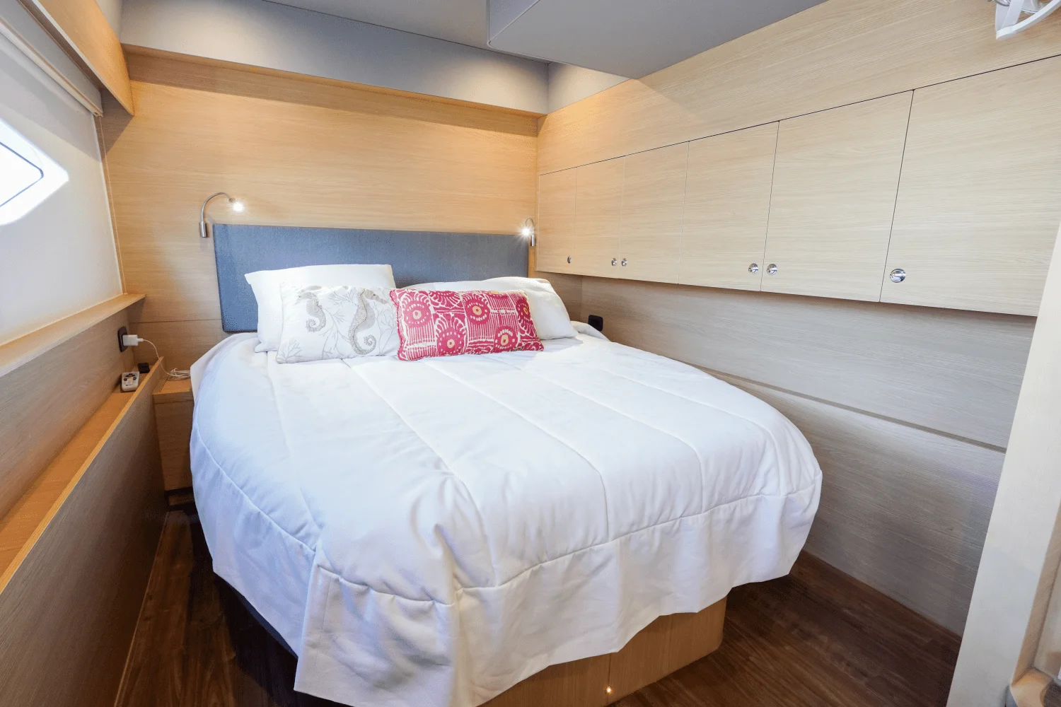 2023 Aquila
                                                             54 Yacht Image Thumbnail #51