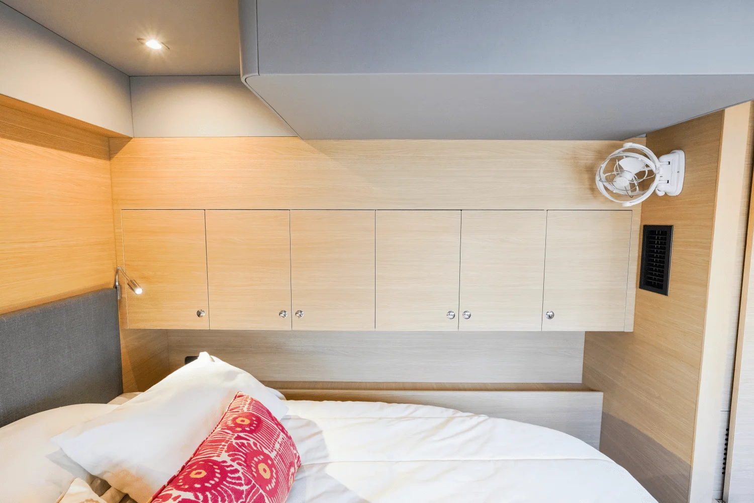 2023 Aquila
                                                             54 Yacht Image Thumbnail #52