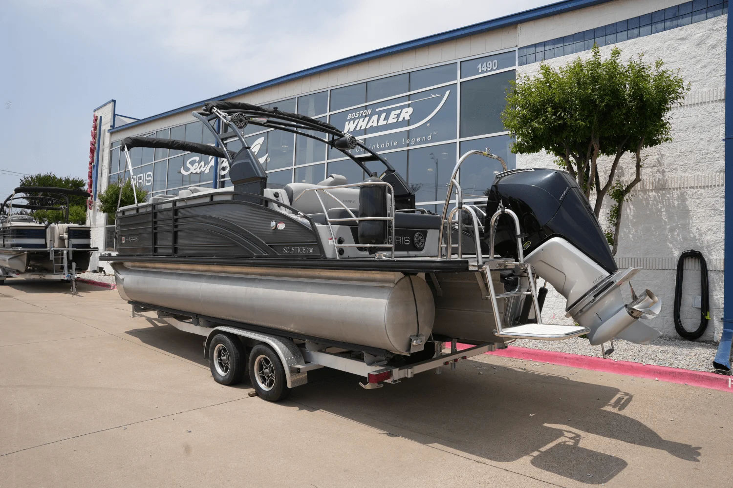 2022 Harris 230 SOLSTICE Image Thumbnail #2