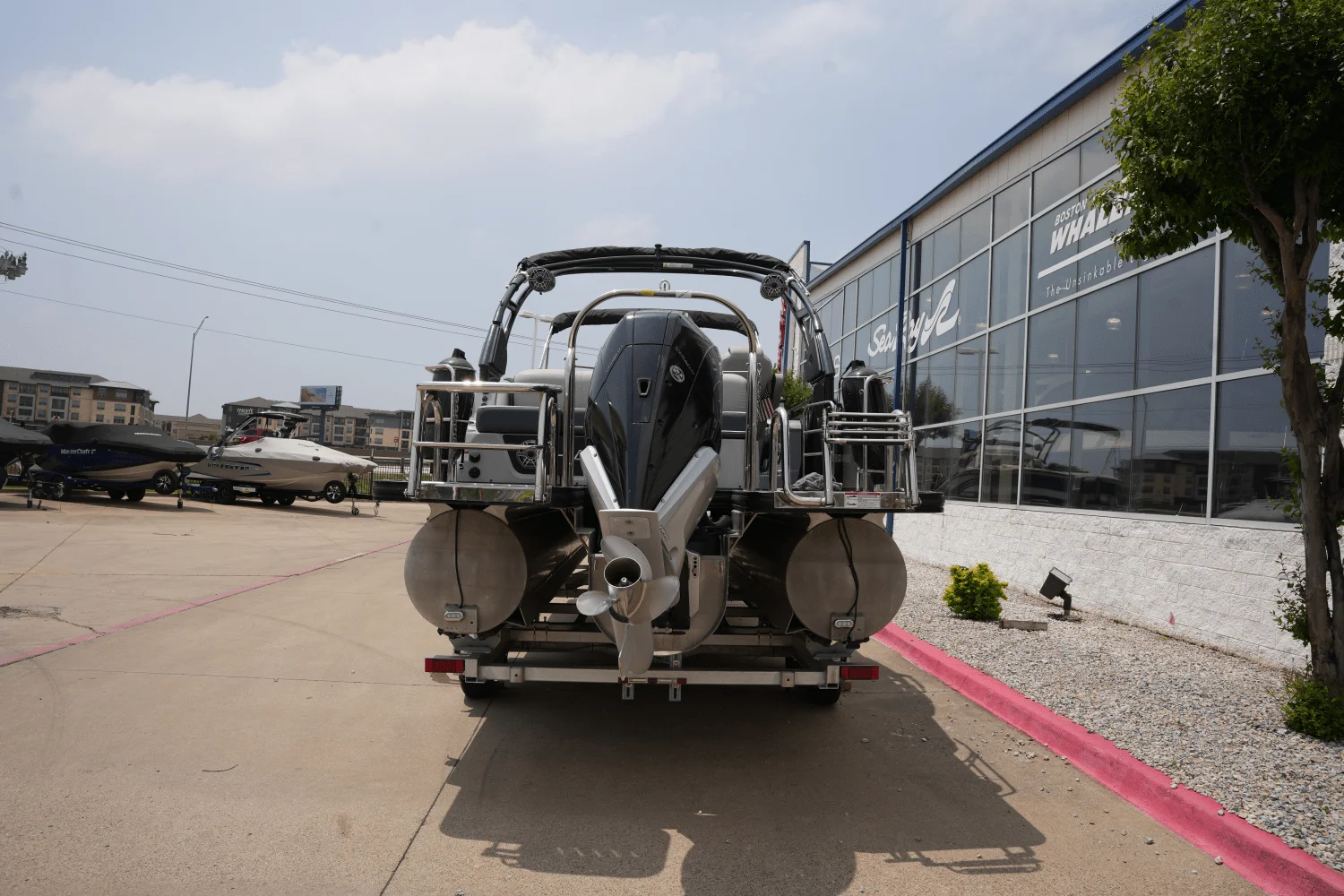 2022 Harris 230 SOLSTICE Image Thumbnail #3