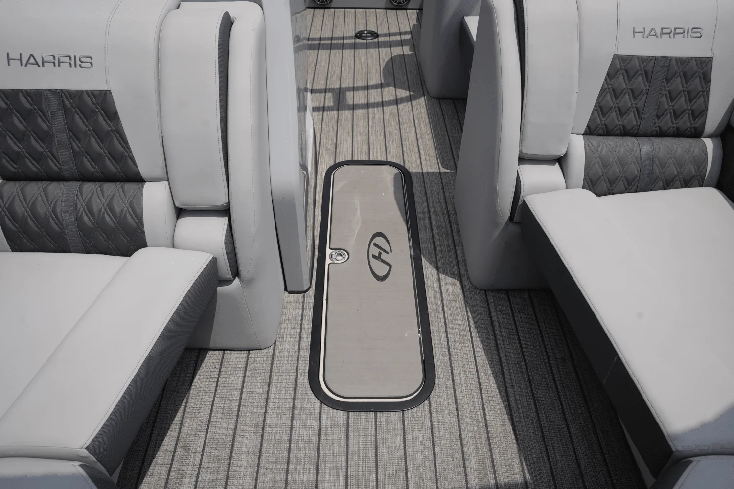 2022 Harris 230 SOLSTICE Image Thumbnail #10