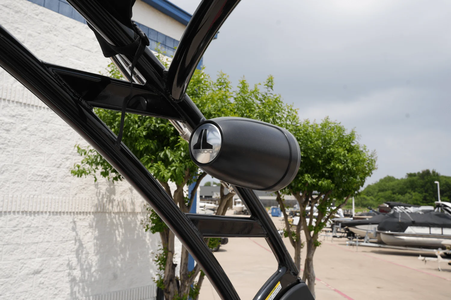 2022 Harris 230 SOLSTICE Image Thumbnail #27